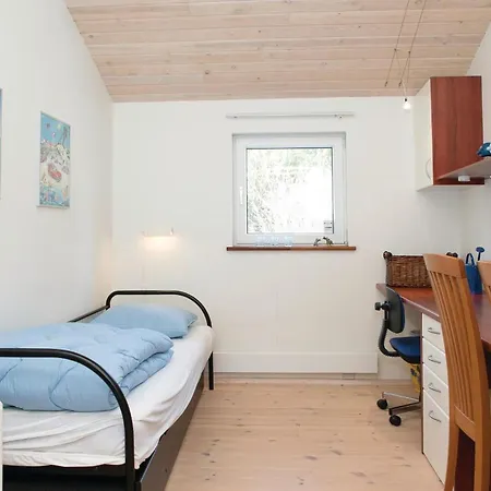 Three-bedroom In Blokhus