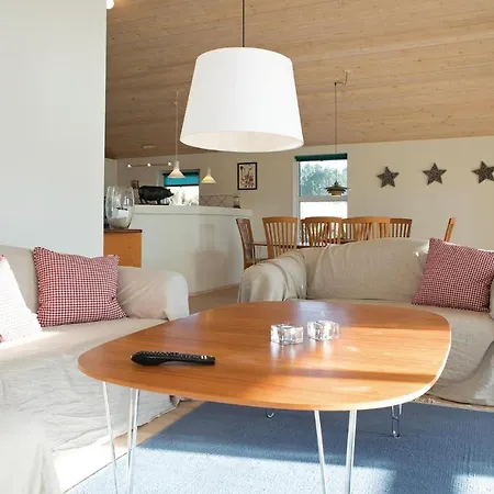 Amazing Home In Blokhus With Wifi بيت للعطل