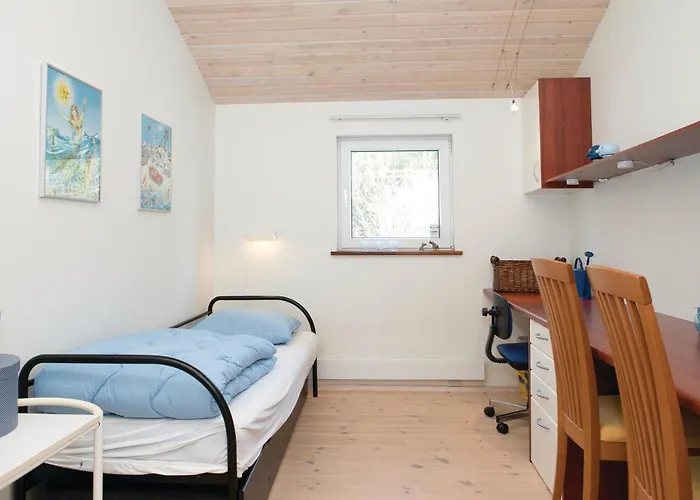 Three-bedroom In Blokhus