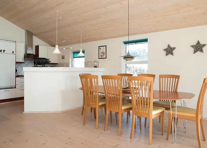 Three-bedroom In Blokhus