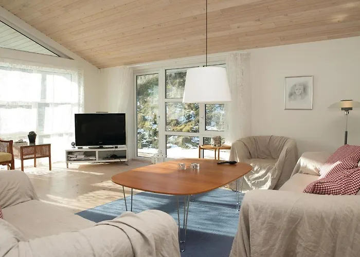 Three-bedroom In Dom wakacyjny Blokhus