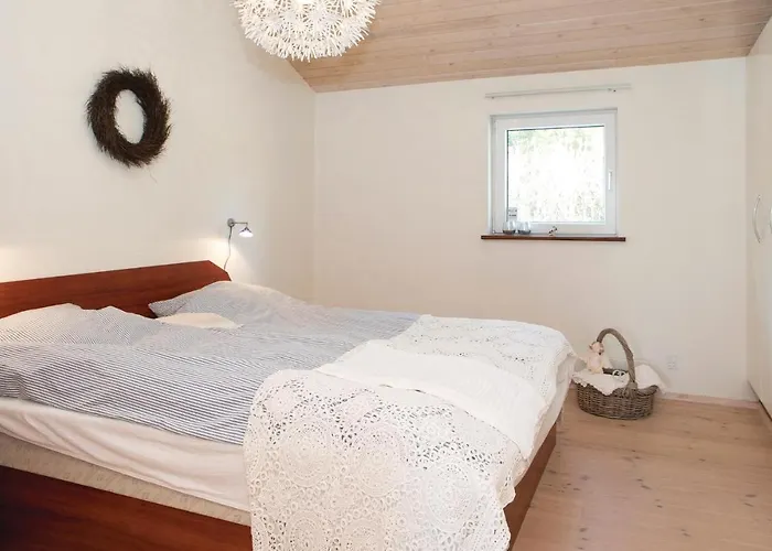 Three-bedroom In Dom wakacyjny *